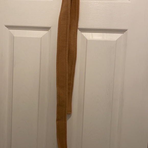 Wool Coat with fur lined neck - Picture 5 of 5